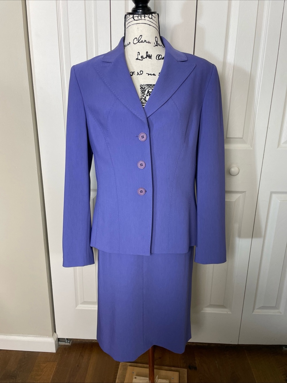 Kasper Skirt 2 Piece Suit Set Size 10 Purple Career Office Business Jacket Skirt